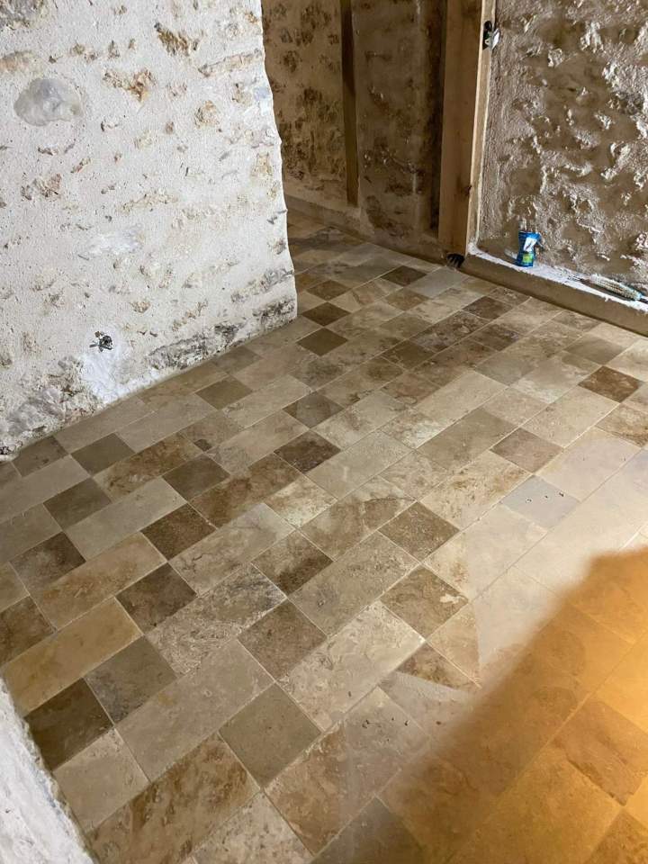 Pose de carrelage à Villiers-Saint-Frédéric